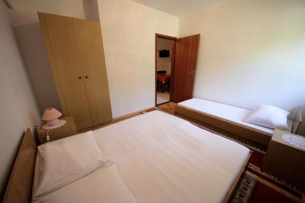 Apartments Vukovic Vrboska Kültér fotó